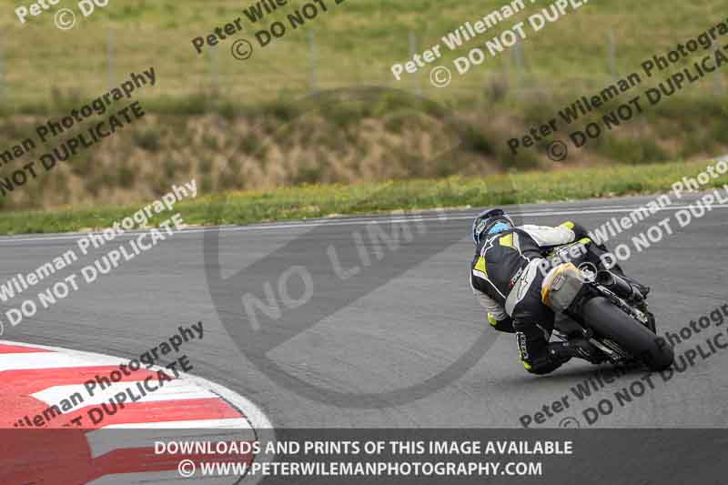cadwell no limits trackday;cadwell park;cadwell park photographs;cadwell trackday photographs;enduro digital images;event digital images;eventdigitalimages;navarra;no limits trackdays;peter wileman photography;racing digital images;trackday digital images;trackday photos